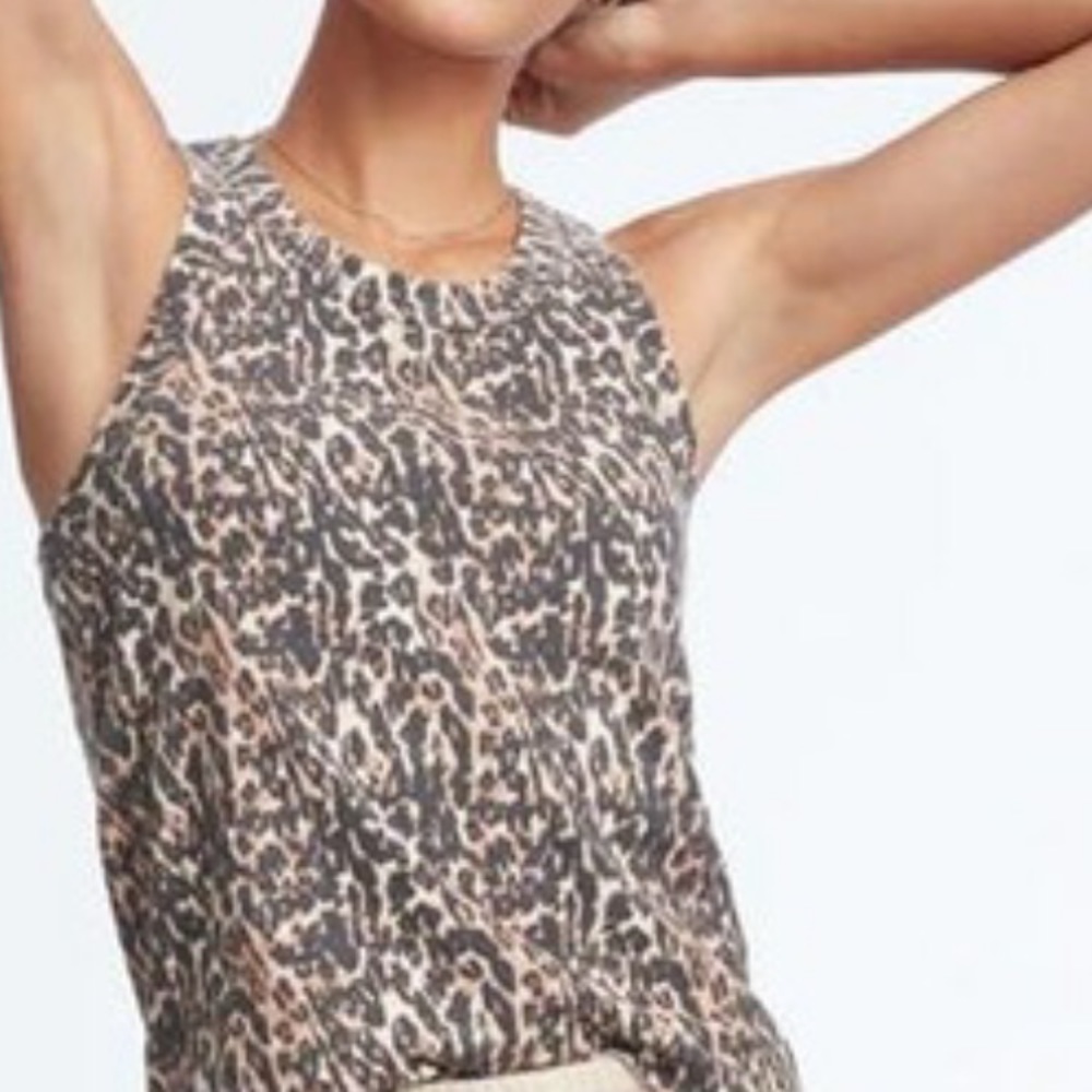 Sincerely Jules for bandier adorable tank , The willow scoop tank. Leopard